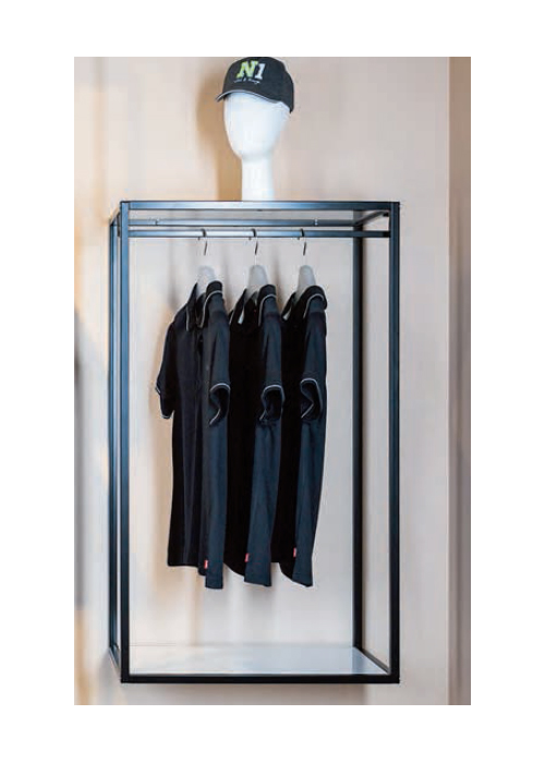 Wand-Display hängend