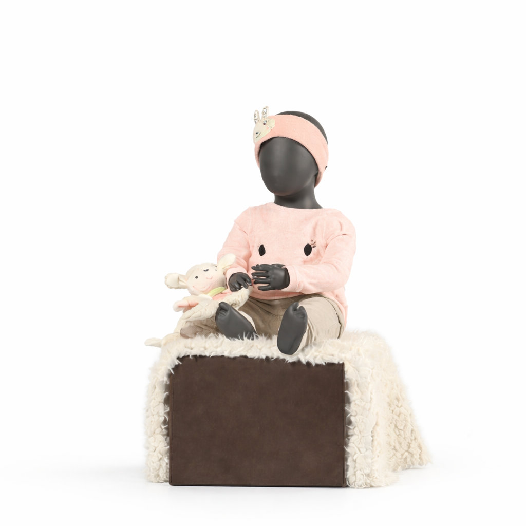 Baby Schaufensterpuppe modern